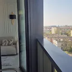 Hanza Tower 1102 *
