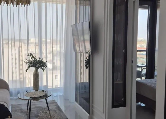 Hanza Tower 1102 Apartment